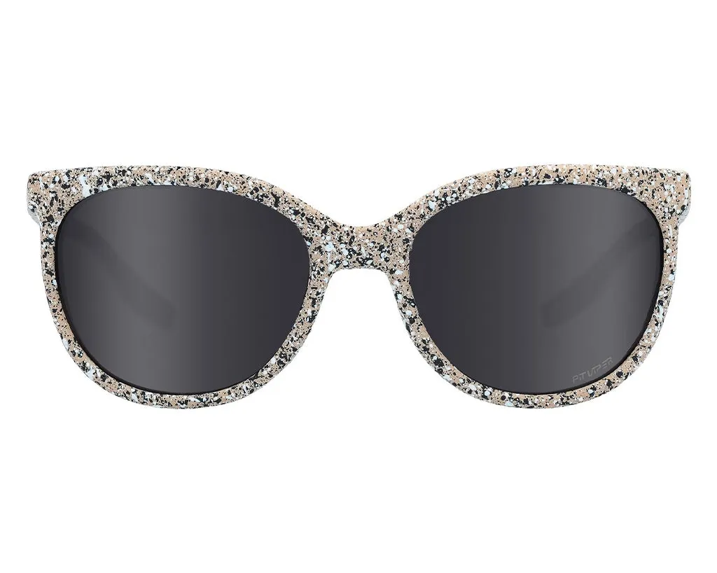 9f90446e50d4544fcb05bddd6a3c891cf38433677f917747a142bd6b2d7c033e